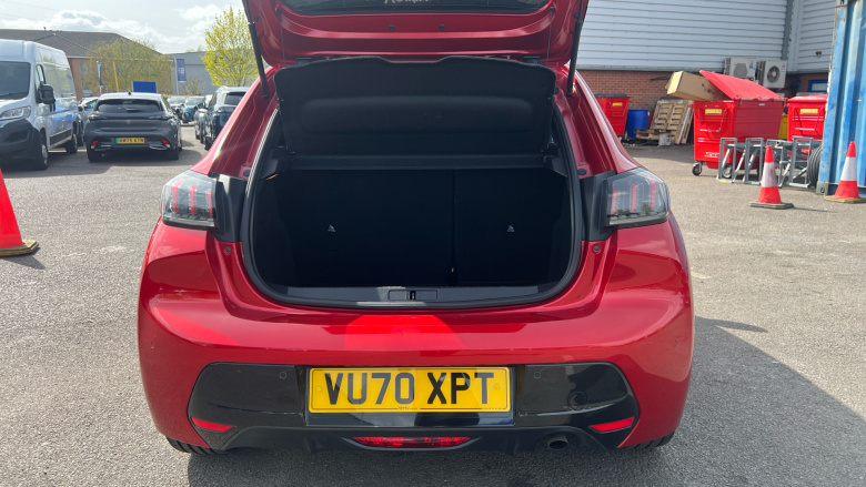 Peugeot 208 1.2 PureTech 100 Allure Premium 5dr Petrol Hatchback